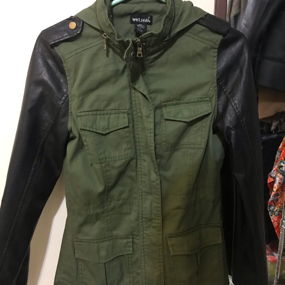 TWO TONE JACKET
